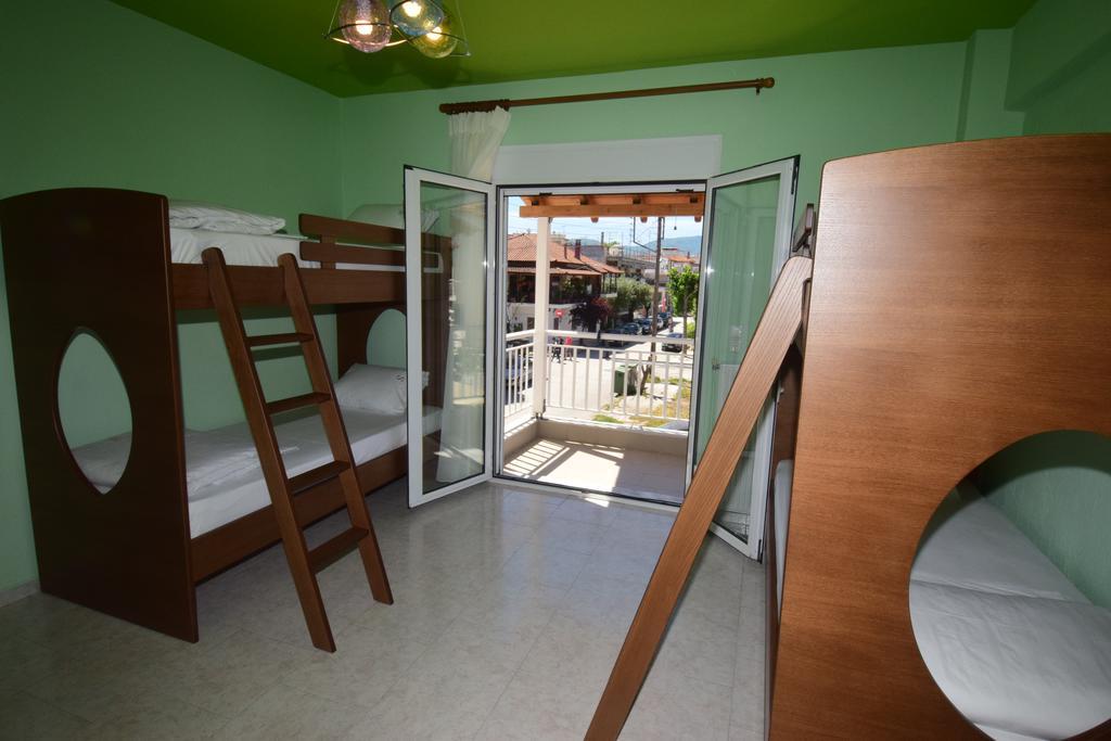 אספרובלטה Bourlis Apartments מראה חיצוני תמונה
